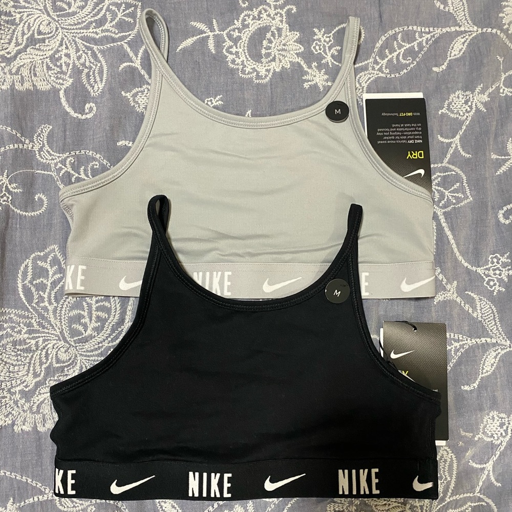 Nike sport bras - size medium in kids